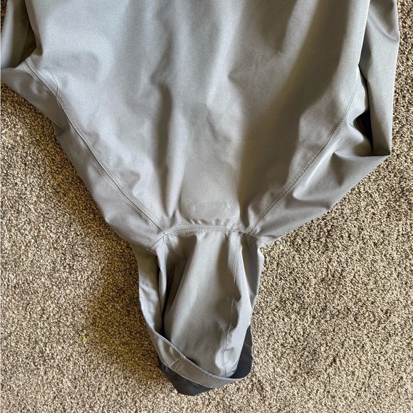 32 Degrees Gray Utility Jacket with Hood and Elastic Cuffs - Picture 6 of 16